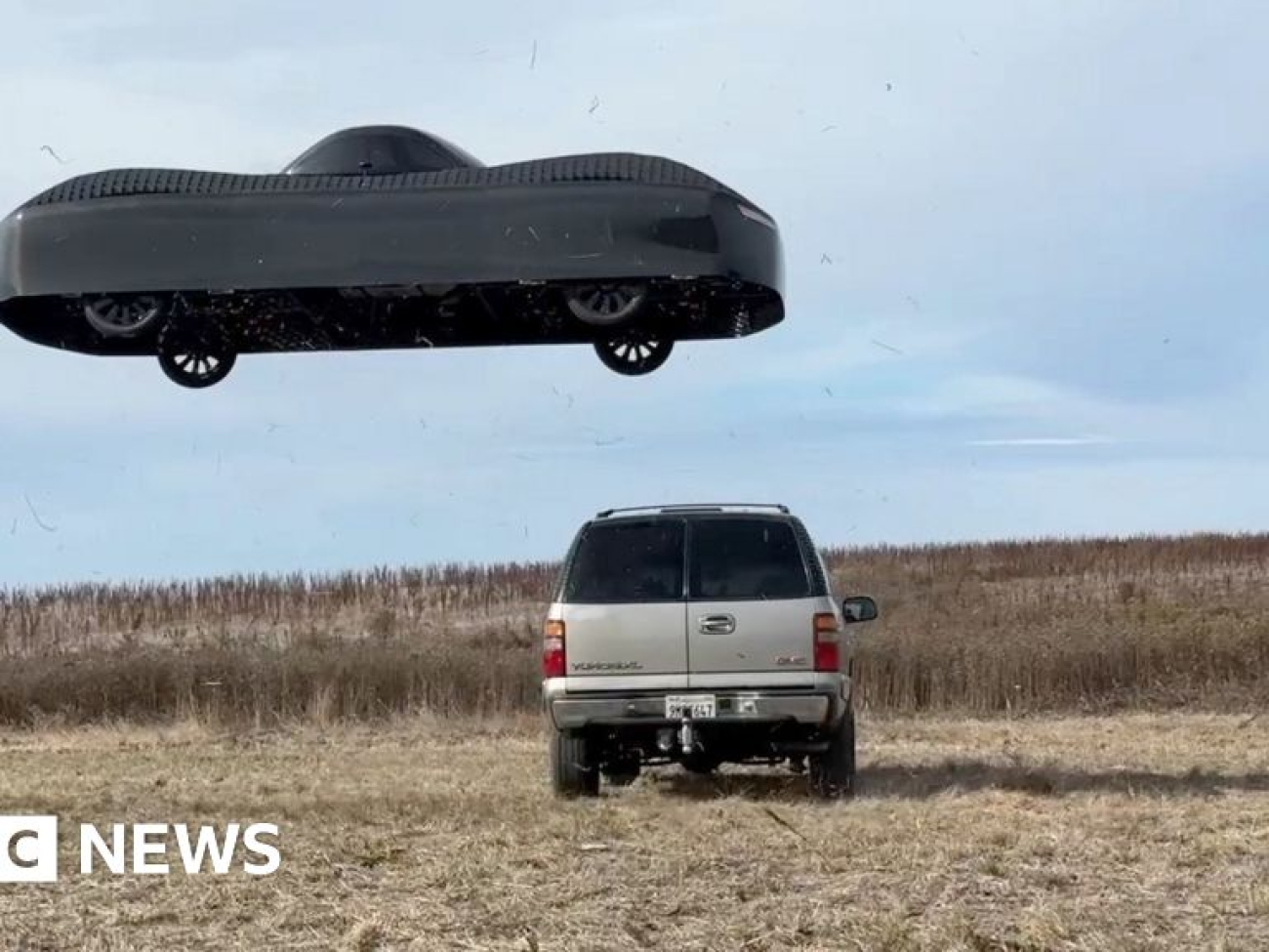 A-real-life-flying-car-takes-to-the-skies.jpg