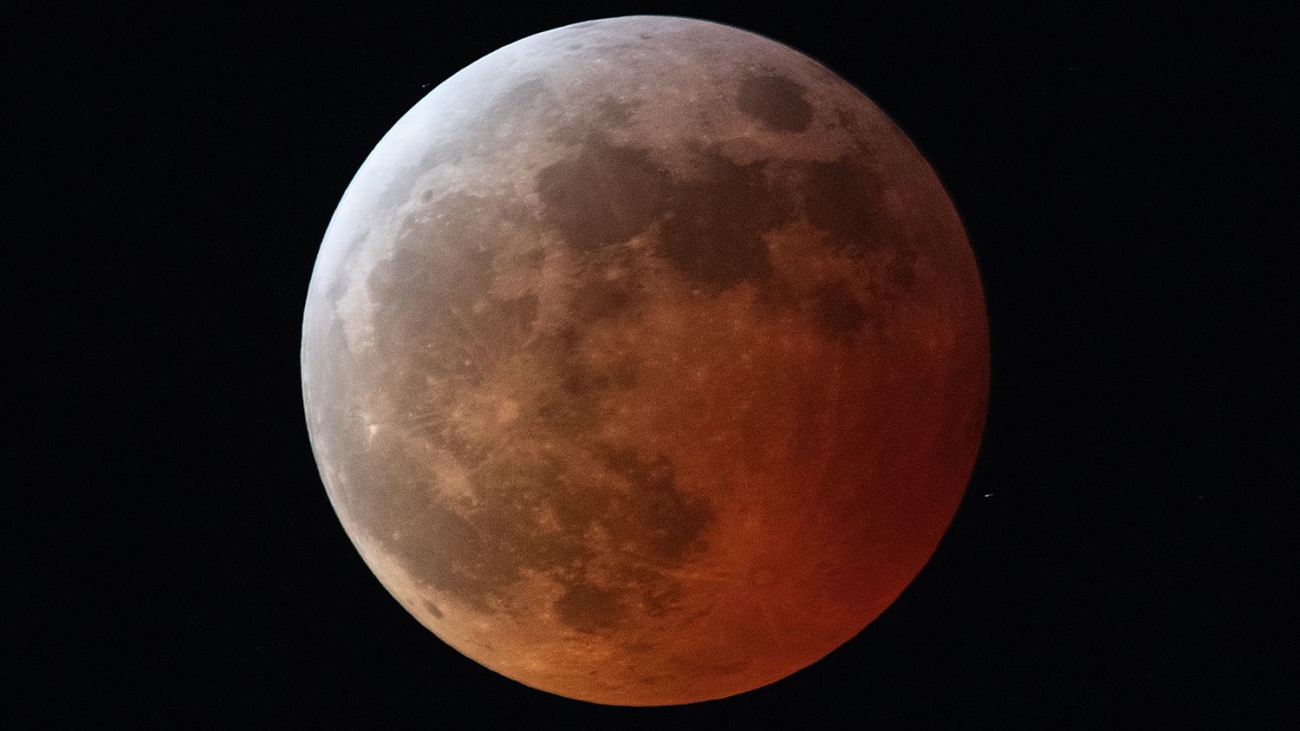 TAL-header-vancouver-canada-lunar-eclipse-LUNARECLIPSE0325-0bf2399d263c45078f2e2213b6923a34.jpg