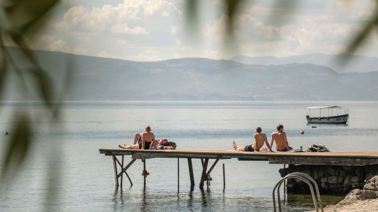 TAL-lake-ohrid-dock-and-sunbathers-LAKEOHRID0425-ab36230b60c44b70bf1b00c474ac5048.jpg