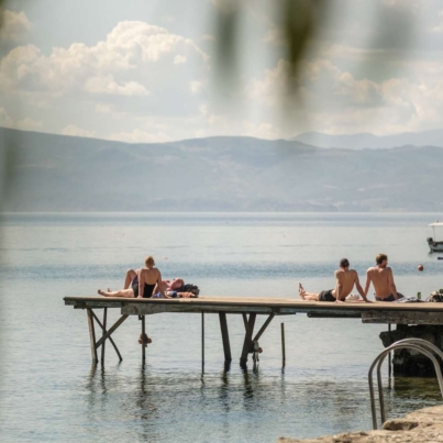 TAL-lake-ohrid-dock-and-sunbathers-LAKEOHRID0425-ab36230b60c44b70bf1b00c474ac5048.jpg