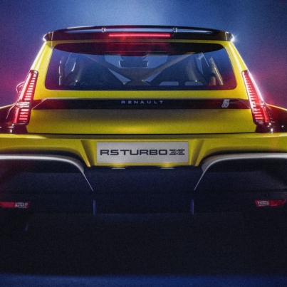 The-Renault-5-Turbo-3E-the-Worlds-First-Electric-Mini-Supercar.jpg