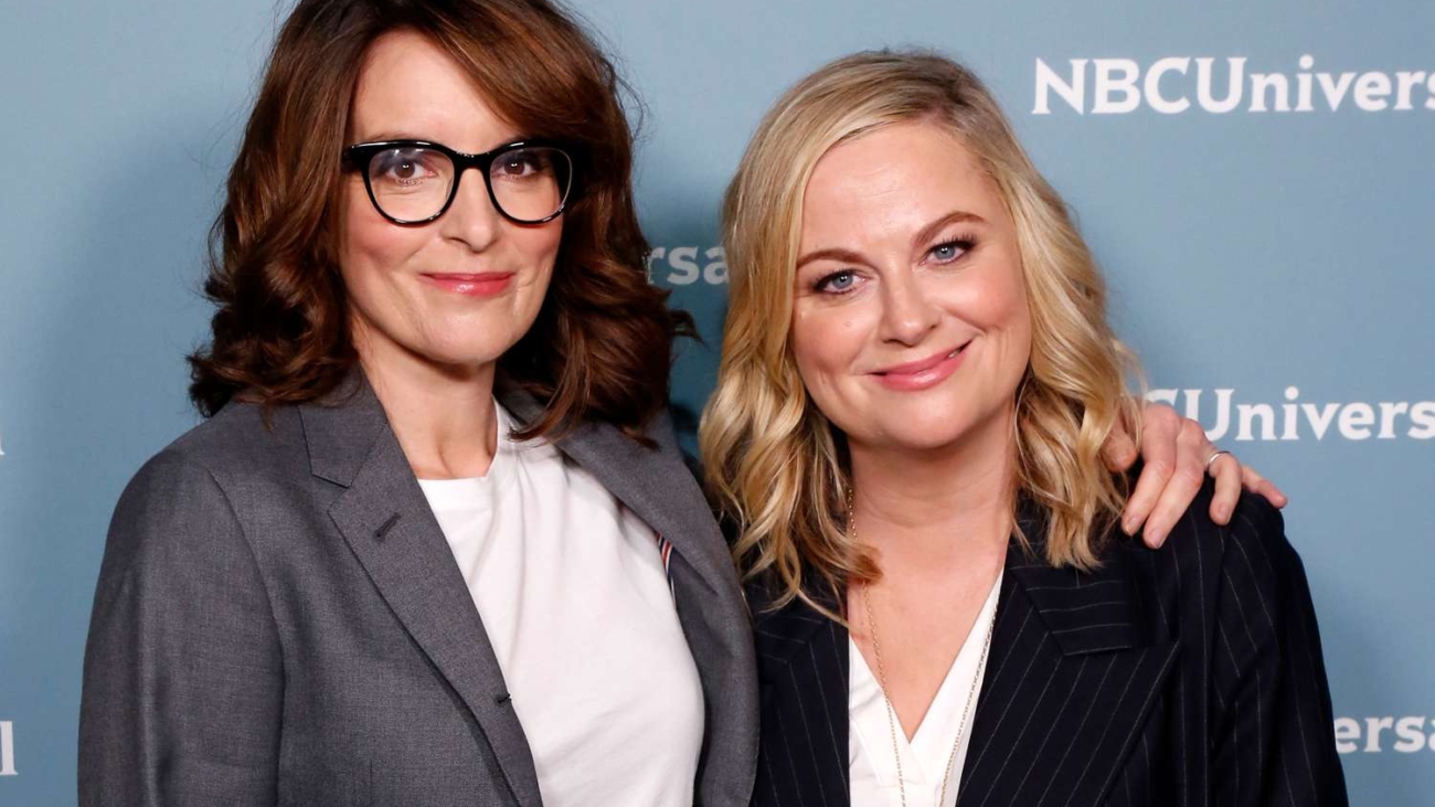 Tina-Fey-Amy-Poehler-Making-It-on-NBC-031825-792427935a5a4883a98812ad6bbc414f.jpg