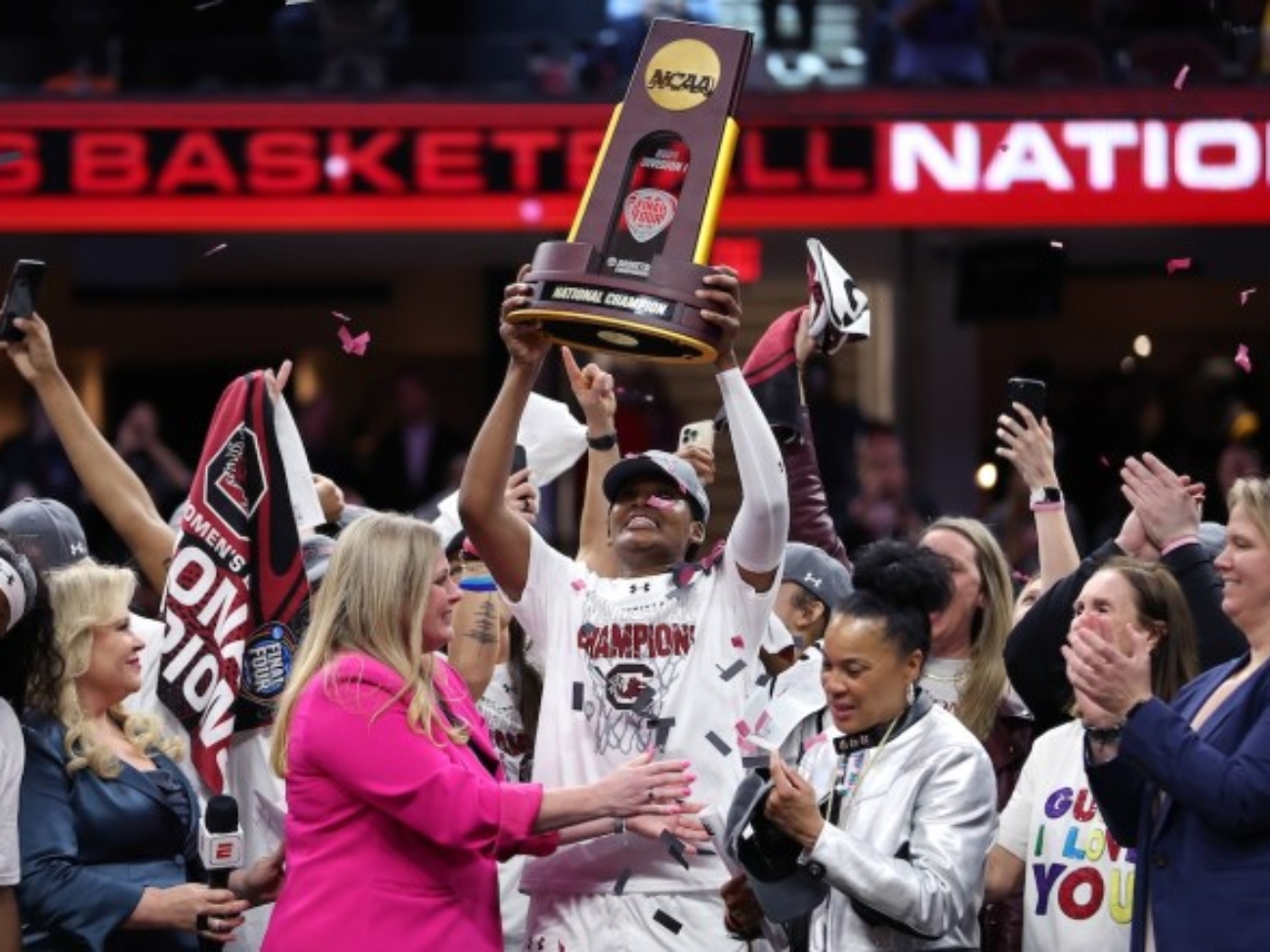 Womens-march-madness.jpg