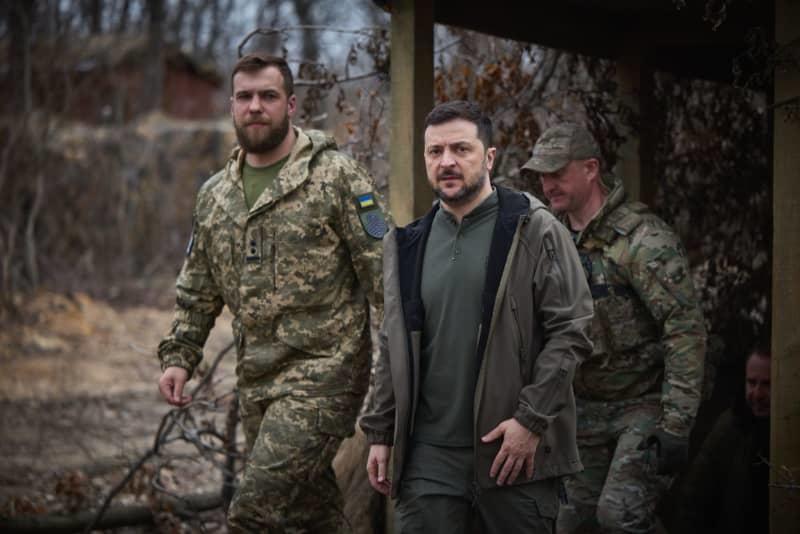 Ukrainian President Volodymyr Zelensky visits the command posts of the Pokrovsk tactical group during his working visit to the Donetsk region. -/Ukrainian Presidency/dpa