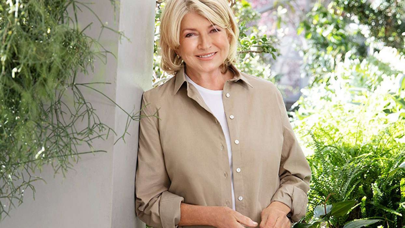 martha-stays-healthy-tan-shirt-07af820e-0221-c9c425da94634d0a8f10f15b01ea29d4-0823-b4f815ef050b4f82a.jpeg