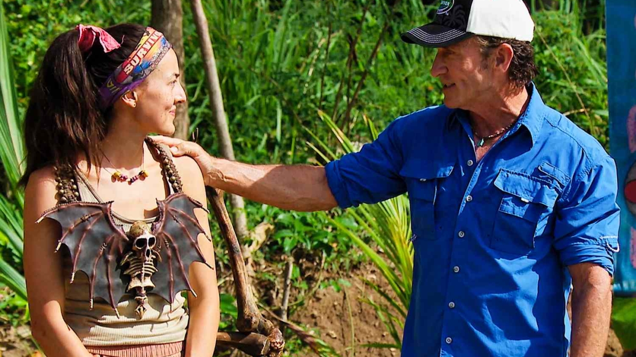 survivor-Rachel-LaMont-Jeff-Probst-121024-35d9152521b24ab5a856f0bdf61b20ec.jpg