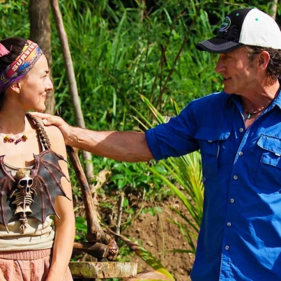 survivor-Rachel-LaMont-Jeff-Probst-121024-35d9152521b24ab5a856f0bdf61b20ec.jpg